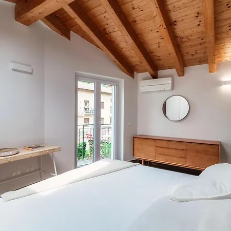 Serendipity- By Myhomeincomo Apartamento Lenno